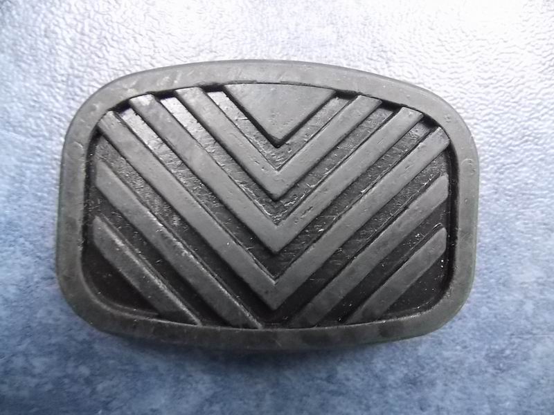 Резиновое покрытие педали-1