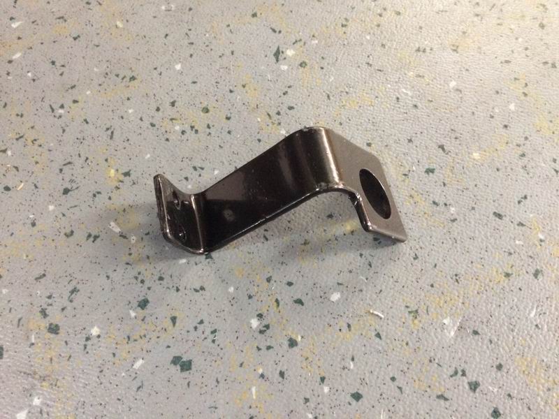 Electronic switch mounting bracket