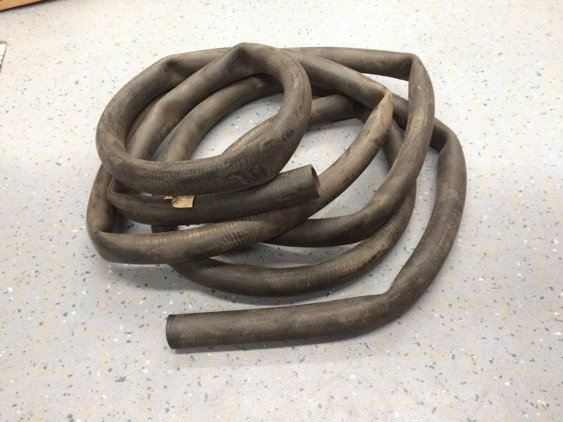 Molded straight hose, Φ25, L=5000, EPDM black rubber-1