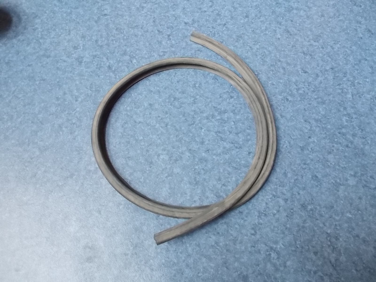 Sealant strip for exterior door skirt, ZK6119HC, 6860D-1
