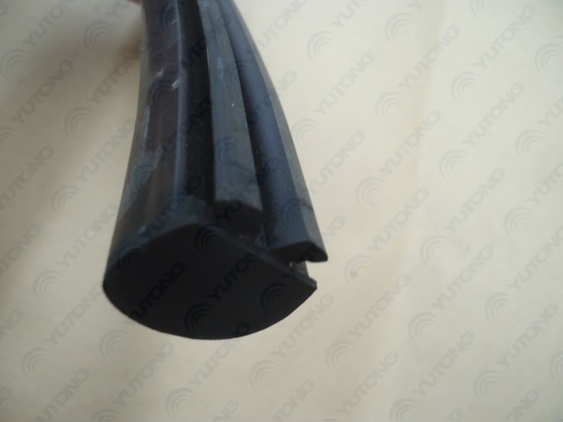 Rubber strips, hatch doors, ZK6129, anti-clip-resistant-4646-2