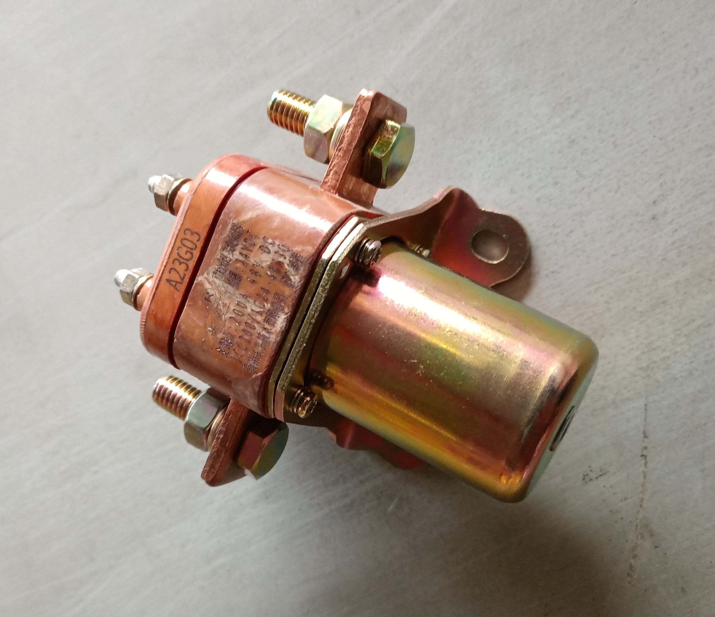 Контактный сотрудник, JCC200/1C24·48A3Q-3