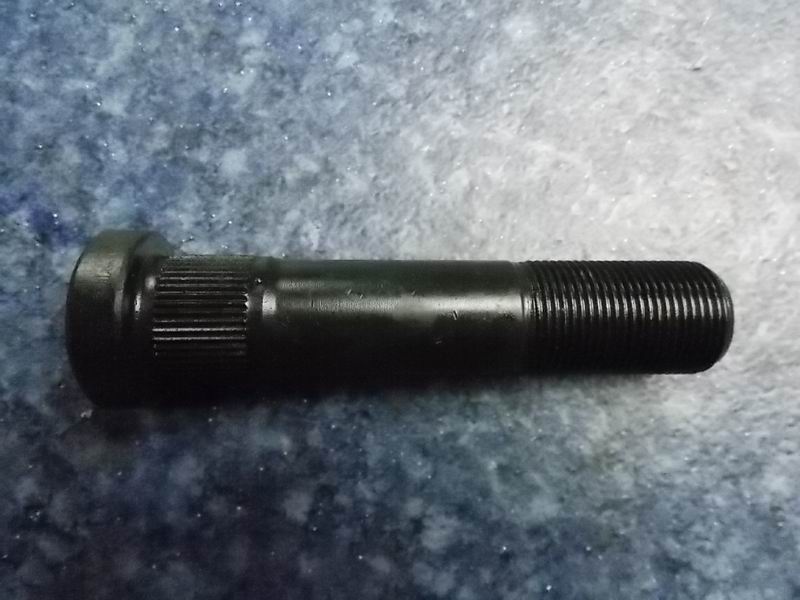 Wheel bolts, M22*1.5*104, 10.9, knurled-2