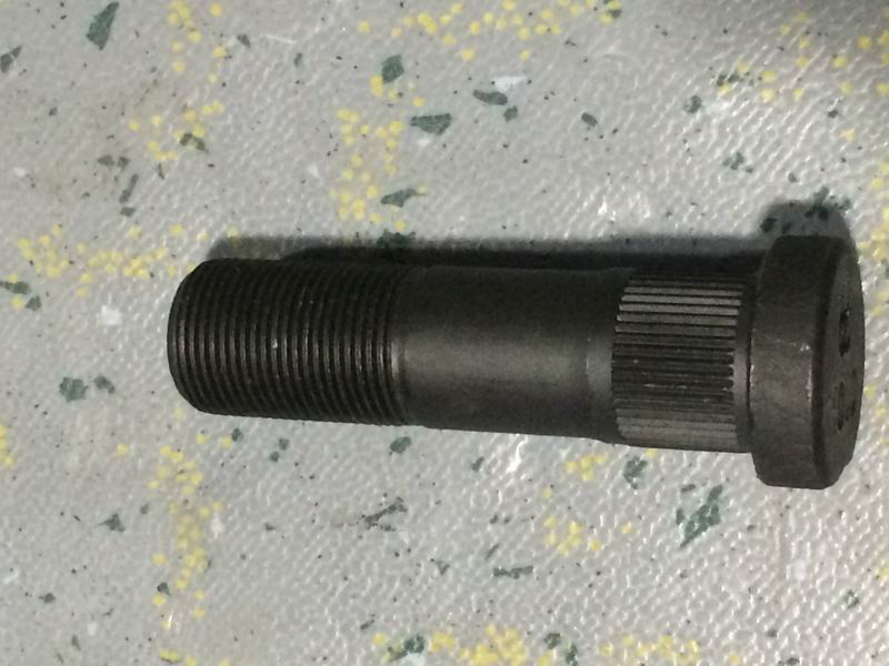 Wheel bolts (M22*1.5*81; 10.9/cut edge + knurled)-1