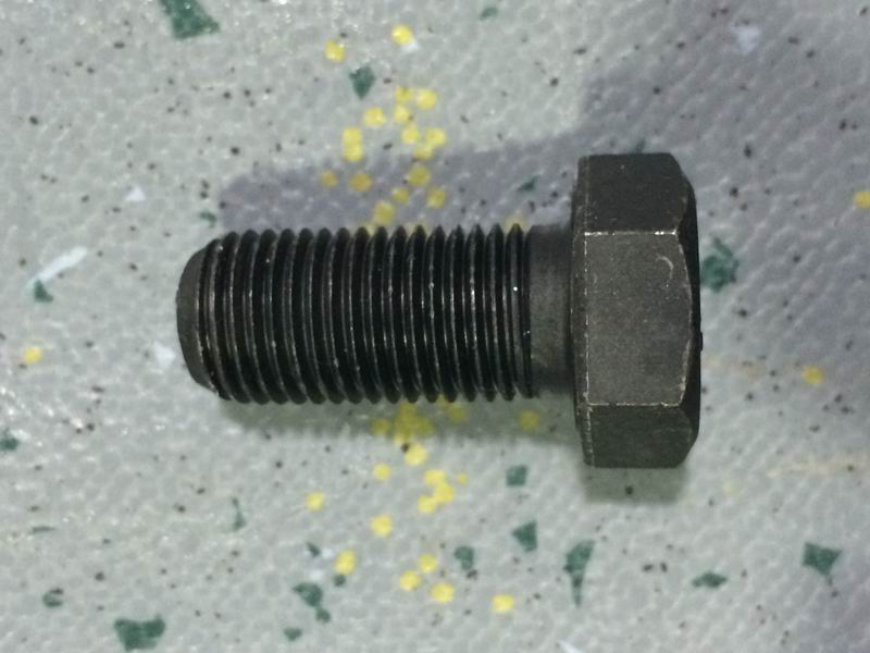 Болт М 14 *1,5* 30-10 .9 уровень