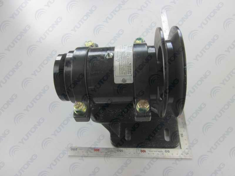 Fan pulley assembly (with seat)