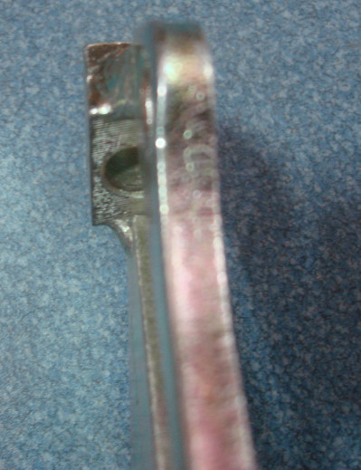 Tightening wheel bracket; YC6112ZLQ