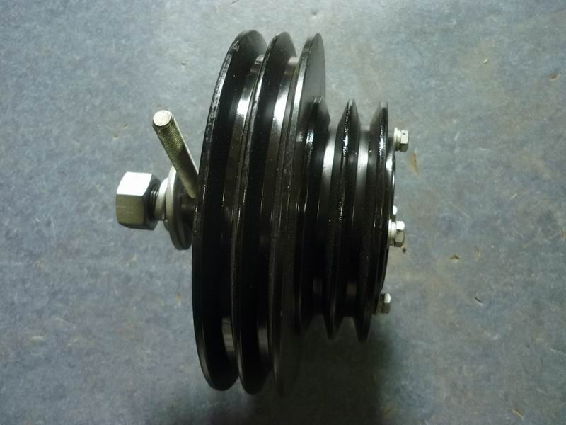 Air conditioner tightening wheel