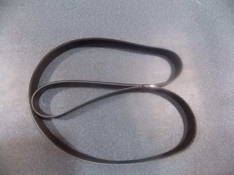 Multi-wedge belt 8PK 1620mm Gates