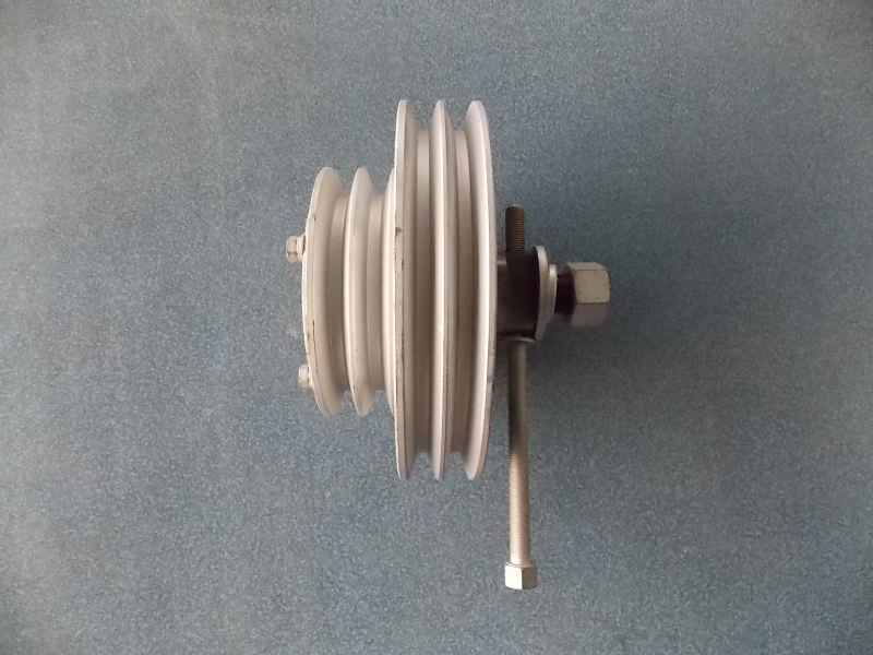 Tightening wheel assembly-1