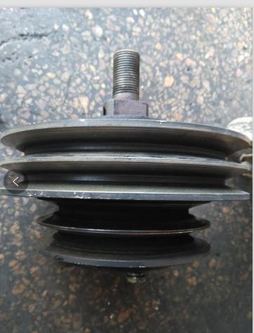 Tightening pulley assembly 147/219