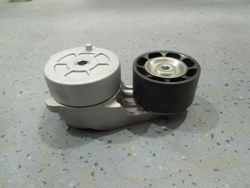 Automatic tensioner; can be replaced by 1025-01024-2