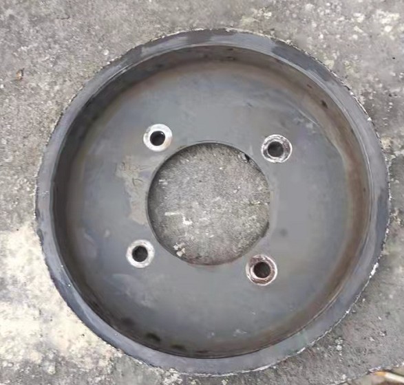 Crankshaft additional pulley