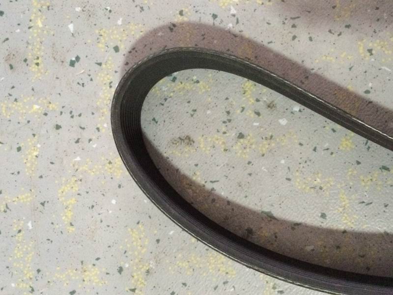 Многоклиновой ремень; 10PK1643