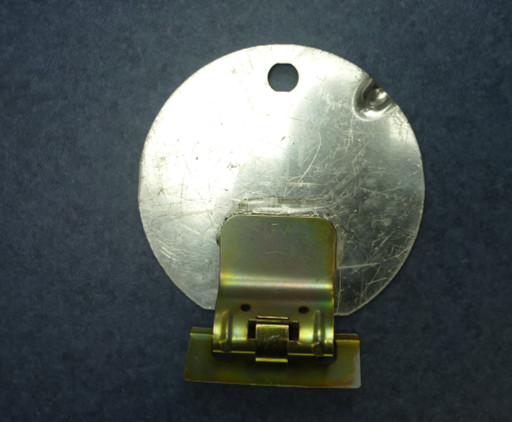 6127 round fuel tank cover (right) without buckle