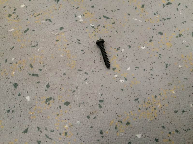 Cross-trough disc head self-tapping screw, ST4.2*25, black dacro