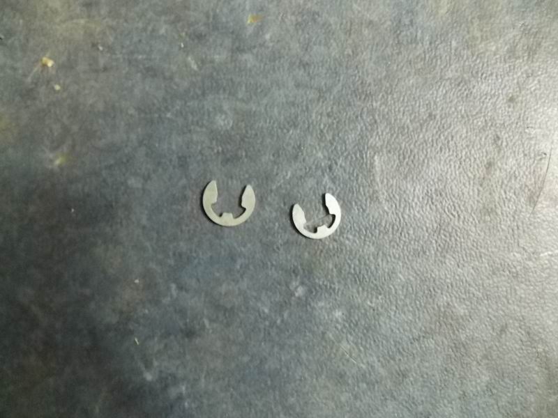 Opening retaining ring, d=8, Dacro